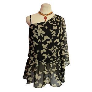 Cecico Butterfly Top Size M